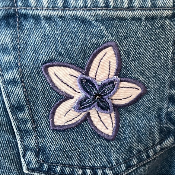GAP Factory Store Vintage Appliqué Floral Flare Jeans - 8 - Picture 9 of 11